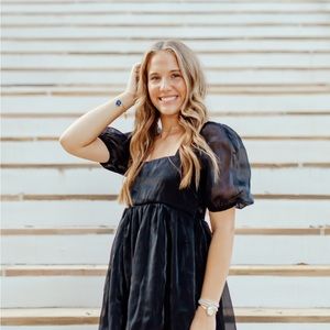 Meet your Posher, Eliza